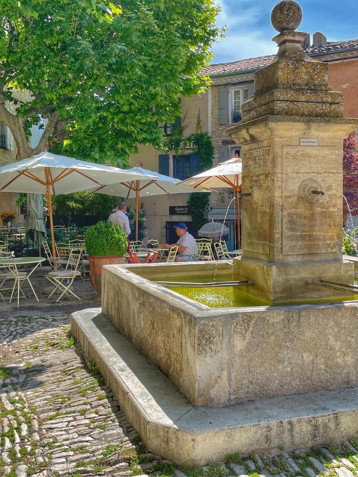 Le Petit Delphia Apartman Apt Kültér fotó